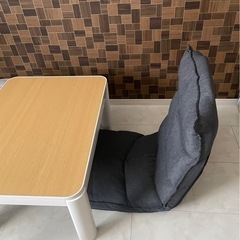 座椅子の画像