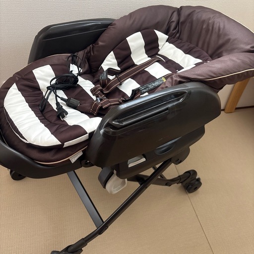 コンビ　ネムリラ　オートスイング