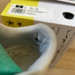 PUMAプーマ　スニーカー　22の画像