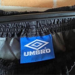 UMBRO　ピステパンツ　L　カッパズボンの画像