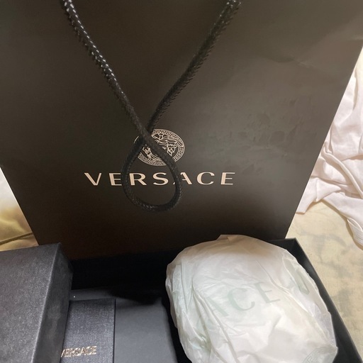 ヴェルサーチ財布