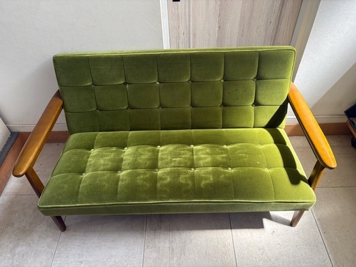 カリモク60 Kチェア 2シ
ーター モケットグリーン