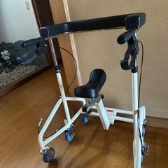 歩行器　アルコーの画像