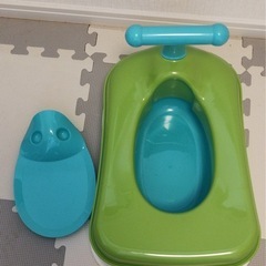 未使用⭐︎美品　　おまる
の画像