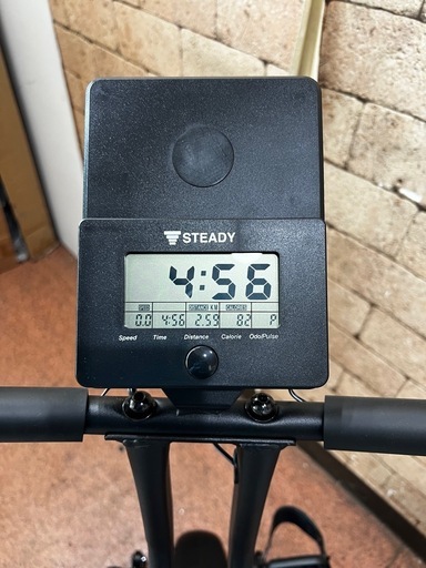 フィットネスバイク STEADY エアロバイク
