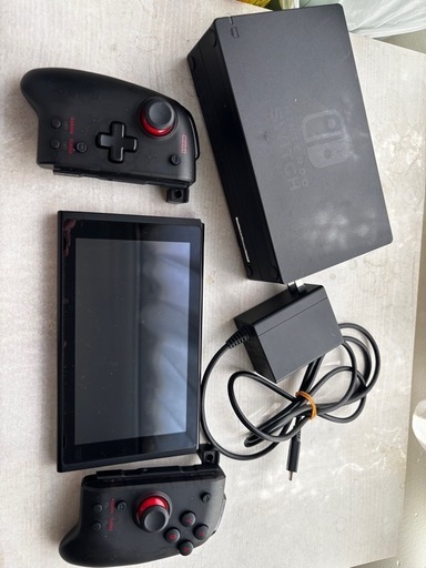 【取引中】値下げしました！Nintendo Switch 本体セット プロコン付き Joy-Conなし