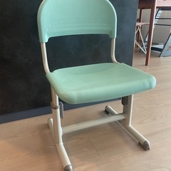【美品】アイリスチトセ　学習机＋椅子セットの画像