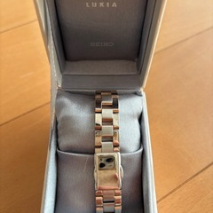 SEIKO LUKIA 腕時計の画像