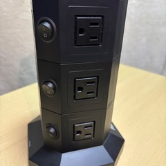 Powerjc / タワー式 電源タップ （AC差込口+USBポート）　の画像