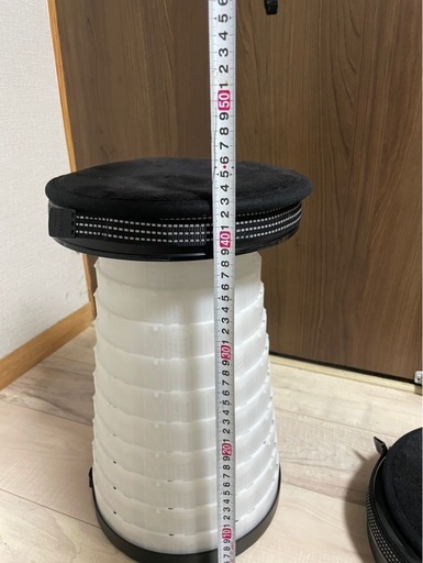 折り畳み式どこでもチェアLED搭載&座面クッション付