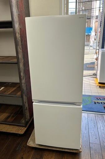 ★【ヤマダ電機】2ドア冷蔵庫　2022年製 156L [YRZ-F15J] 【3ヶ月保証付き★送料に設置込み】?自社配送代引き可?※現