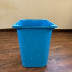 IKEA＊イケア＊トロファスト＊収納＊青＊おもちゃ箱＊箱＊の画像