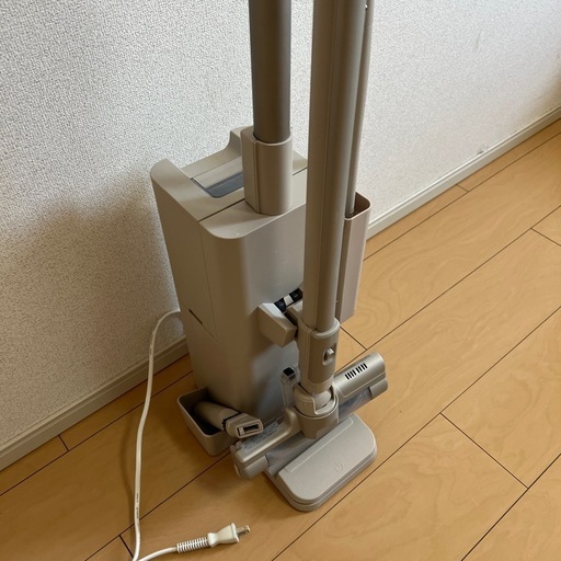 アイリスオーヤマ　コードレス　掃除機