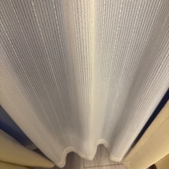 カーテン ベージュの画像