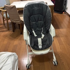 コンビ ハイローチェア ネムリラ FF リバーシブルシートモデル セサミグレー 0か月~の画像