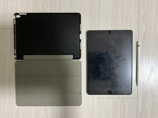 iPad Pro 10.5-inch wi-fi model ,カバー&Apple Pencil付き(2017年購入)