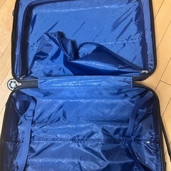 スーツケースの画像