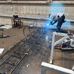 🚧【北九州】配管・鍛冶・溶接スタッフ募集🔥 ＼未経験歓迎❗経験者優遇❗／ 全国出張あり✈️ 手に職をつけて稼げる仕事です💪の画像
