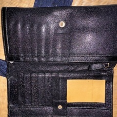 BVLGARI財布
の画像
