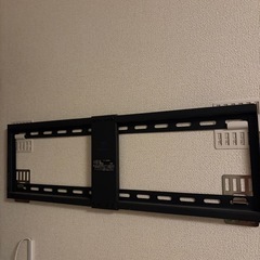 FUNAI フナイ　32インチ　テレビ　壁掛け付きの画像