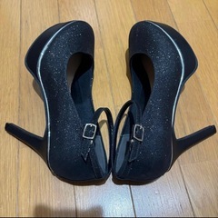 アタガール　パンプス　キラキラ　ブラックの画像