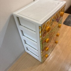 チェスト
の画像