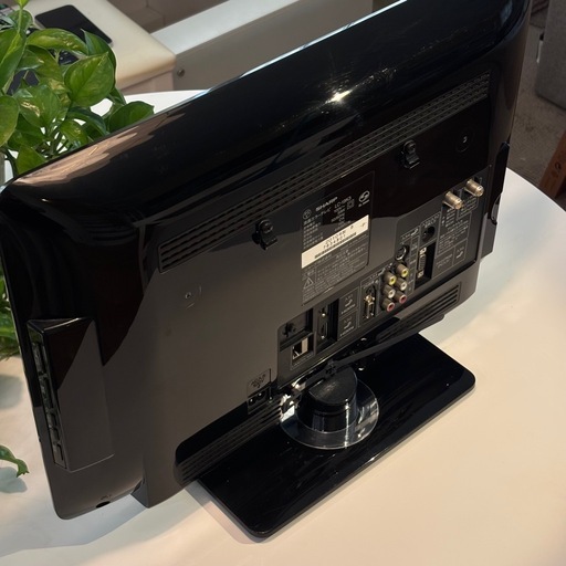 配達可 【保証付】  小型TV 美品 SHARP 19インチ 一人暮らし LC-19K3