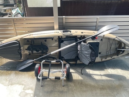 フィッシングカヤック 　釣り用カヤック ラダー付き 