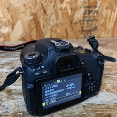A115087 キャノン Canon EOS 8000D デジタル一眼レフ ダブルレンズセット WiFi機能 バッテリー充電器欠品 レンズキャップ欠品 SDカード付の画像