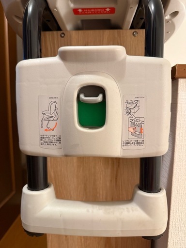 エールベベの回転式チャイルドシート「クルットNTプレミアム」