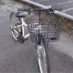 自転車　クロスバイクの画像