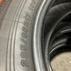 タイヤ４本500円　225/65R17 CX-5 RAV4 ハリアー等の画像