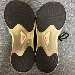 ナイキ ズームフライ5  26cm 緑の画像