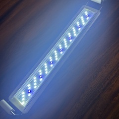LED 水槽ライト　中古　明るいの画像