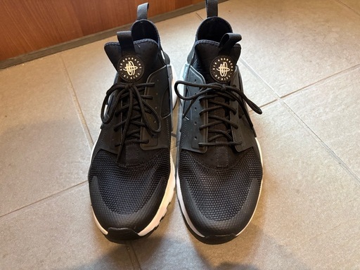【数回使用】NIKE ナイキ エアハラチ 28.5cm 