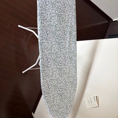 アイロン台　IKEA ルーテル の画像