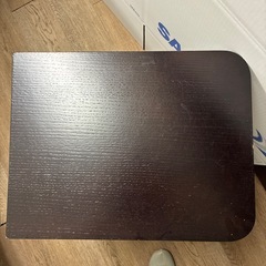 サイドテーブルの画像