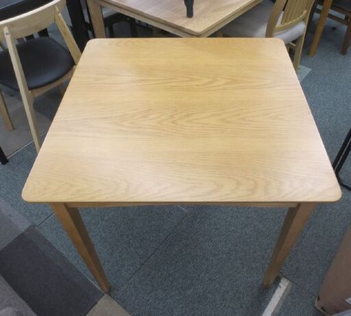 ニトリ 幅75×75㎝ ダイニングテーブル 高さ71㎝ ナチュラル ブラウン テーブル オーク75 机 札幌 北20条店