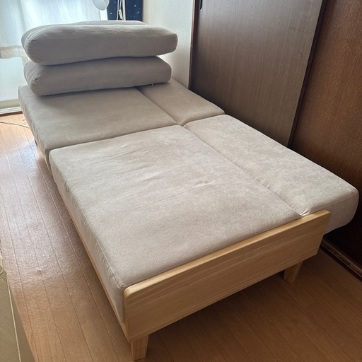 【決まりました】ソファーベッドセット／5000円（クッション付き）