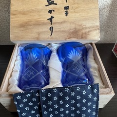【未使用】手造り切子 藍かすり ペアグラス（木箱・コースター付）の画像