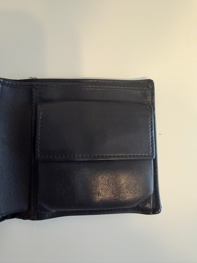 GUCCI　マイクロシマ GG柄 二つ折り財布 レザー GUCCI - GUCCI グッチ マイクログッチシマ 二つ折り財布 小銭入れ付き 