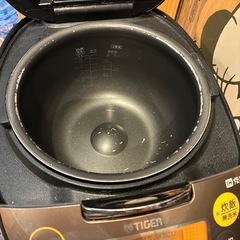 炊飯器の画像