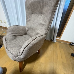 ハイバックチェア 一人掛け 0円 足に少しぐらつきあり 伊勢市内配送可の画像