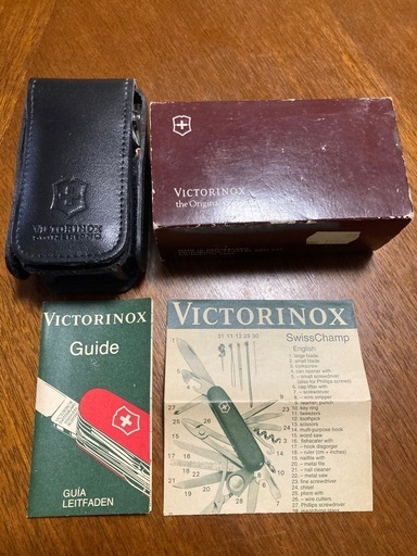 VICTORINOX Swiss Army Knife
