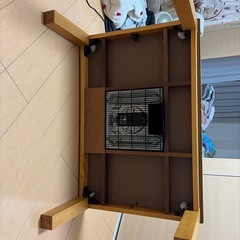 コタツテーブルの画像