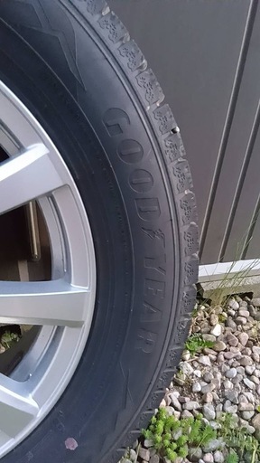 【お値下げ可能】2021年製グッドイヤー 195/65R16 スタッドレス＆アルミホイール4本セット