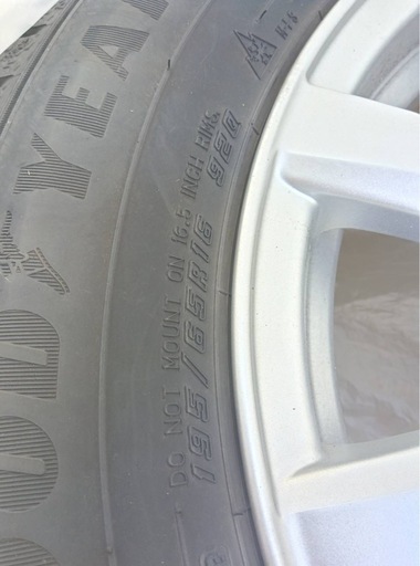 【お値下げ可能】2021年製グッドイヤー 195/65R16 スタッドレス＆アルミホイール4本セット