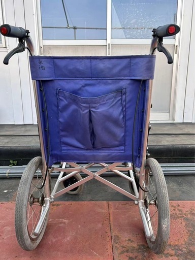 【軽量アルミ製 車いす 折りたたみ式】介助兼用 ハンドブレーキ付 日本車いす工業会推奨品 中古 動作品埼玉県