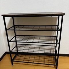 収納棚の画像