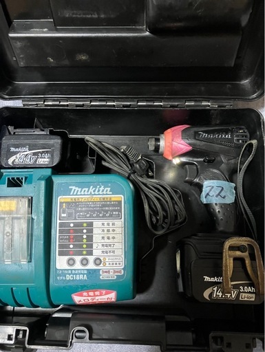 マキタ 14vインパクトドライバTD132D中古美品